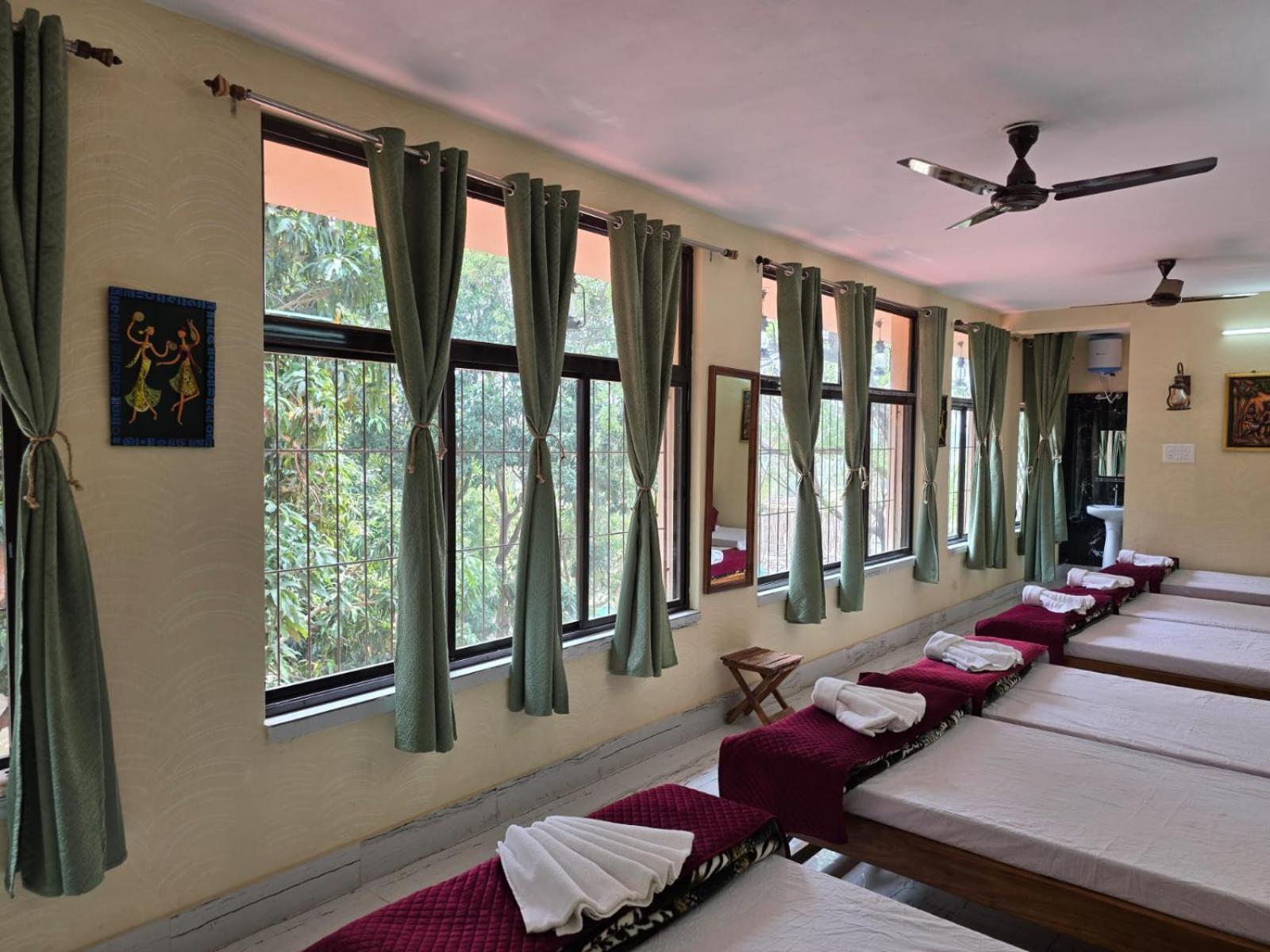 Moon Village Resort Shānti Niketan Zewnętrze zdjęcie