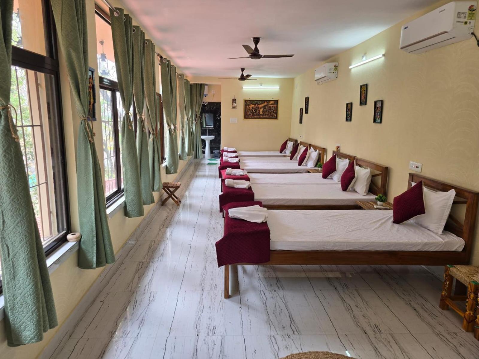 Moon Village Resort Shānti Niketan Zewnętrze zdjęcie