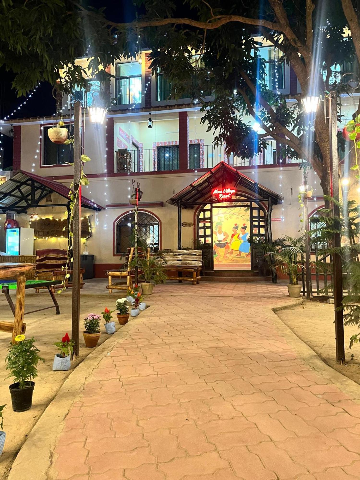 Moon Village Resort Shānti Niketan Zewnętrze zdjęcie
